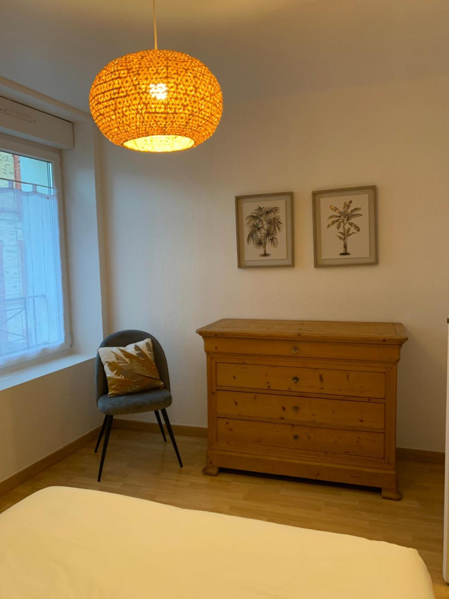 Agreable Maison Meublee Cherbourg-en-Cotentin Eksteriør bilde